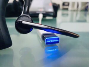 Casque UC sans fil BlueTooth Monaural + socle USB-A