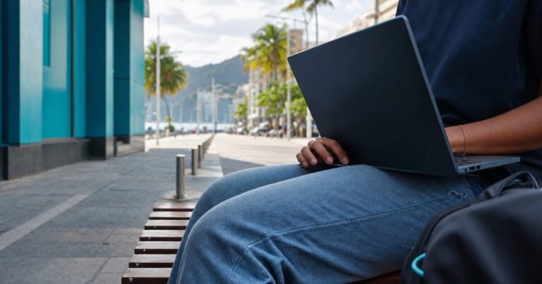 Quel PC portable choisir pour la rentrée étudiante en Guadeloupe ? Guide 2024